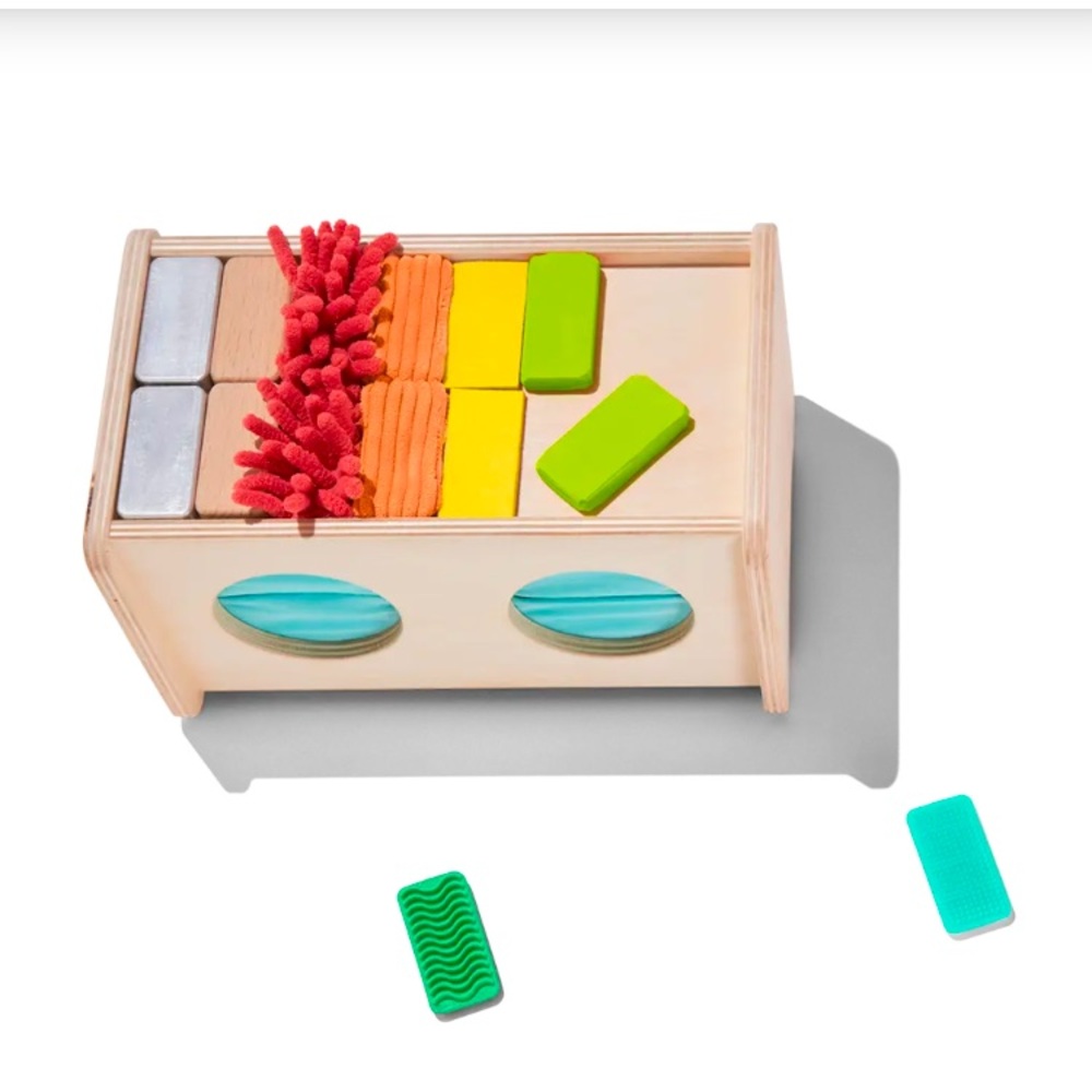 Lovevery Montessori Sensory Box from The Analyst Play Kit